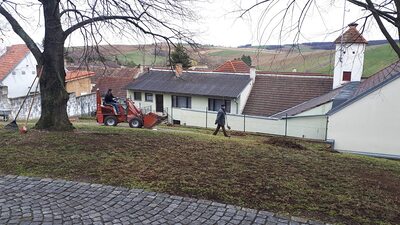 Gnadendorfer Bevölkerung säuberte öffentliche Plätze