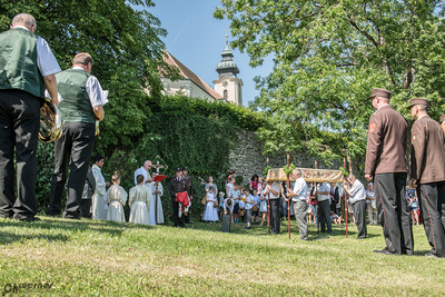 Prozession zu den Altären