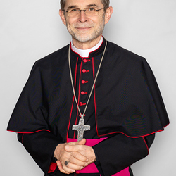 Portraitfoto Erzbischof Josef Grünwidl