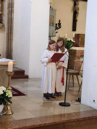 Pfarre Wenzersdorf feiert Gottesdienst in Maria Oberleis.
