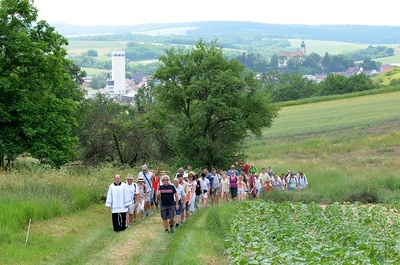Marterlwanderung und Segnung Auchmannkreuz, am Sonntag, den 3. Juni 2018