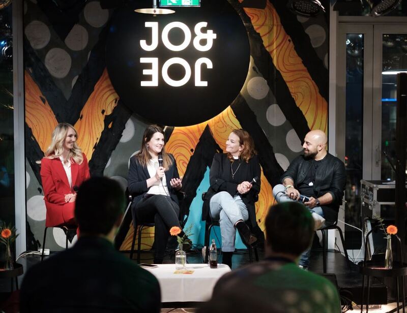 'Akademie für Evangelisation' mit kritischem Blick auf Social-Media