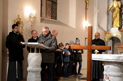 Straßenkreuzweg in Gnadendorf am 3. März 2017