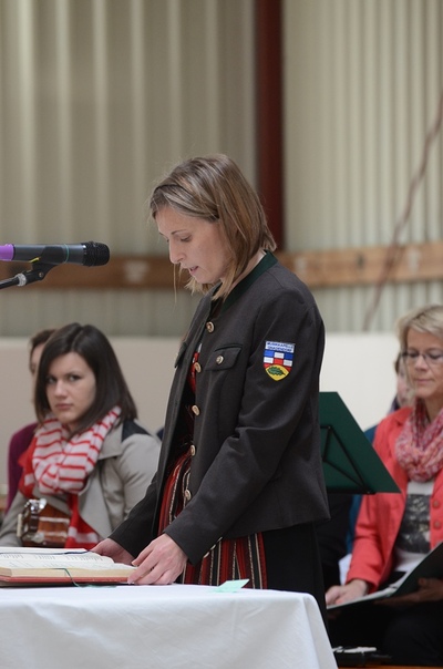 Feldmesse und Autosegnung beim FF-Heurigen