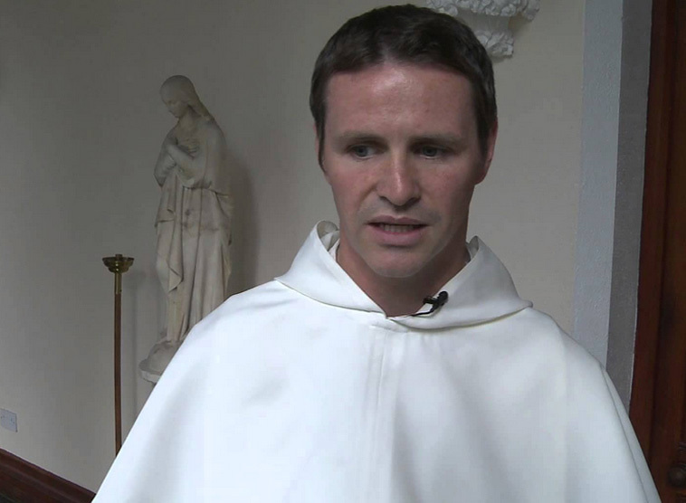 Der irische Fußballer wurde zum Priester geweiht.
