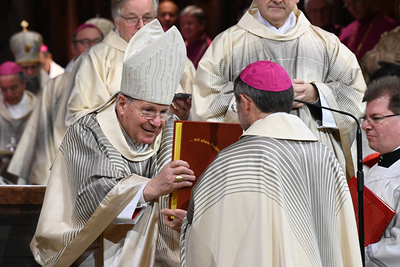 Bischofsweihe und Amtseinführung im Stephansdom
