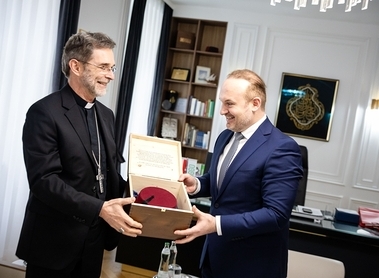 Wiens neuer Erzbischof auch bei IGGÖ-Präsident Vural