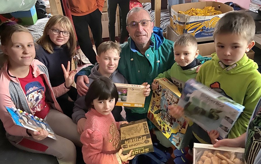 Weihnachtsgeschenke für Kinder in der Ukraine