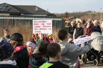 Kreuzweg speziell für Kinder in Zwentendorf