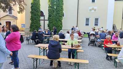 Darbietungen in der Kirche in Asparn/Zaya