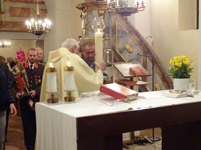 Feier der Osternacht in Ameis