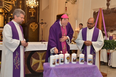 Eröffnungsgottesdienst - 1. Dezember 2016 - Pfarrkirche Asparn/Zaya