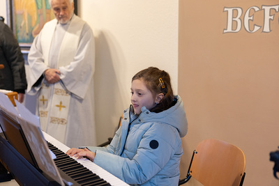 Krippenandacht in der Kapelle in Zwentendorf