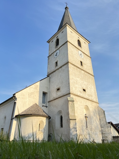 Ansicht Kirchturm Pfarrkirche Weigelsdorf