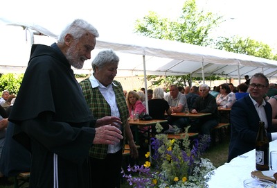 Gottesdienst und Pfarrfest in Asparn/Zaya