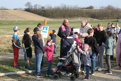 Kreuzweg speziell für Kinder in Zwentendorf