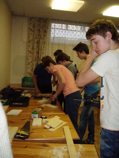 OLYMPUS DIGITAL CAMERA         