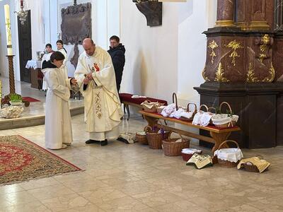 Osterhochamt in Asparn/Zaya