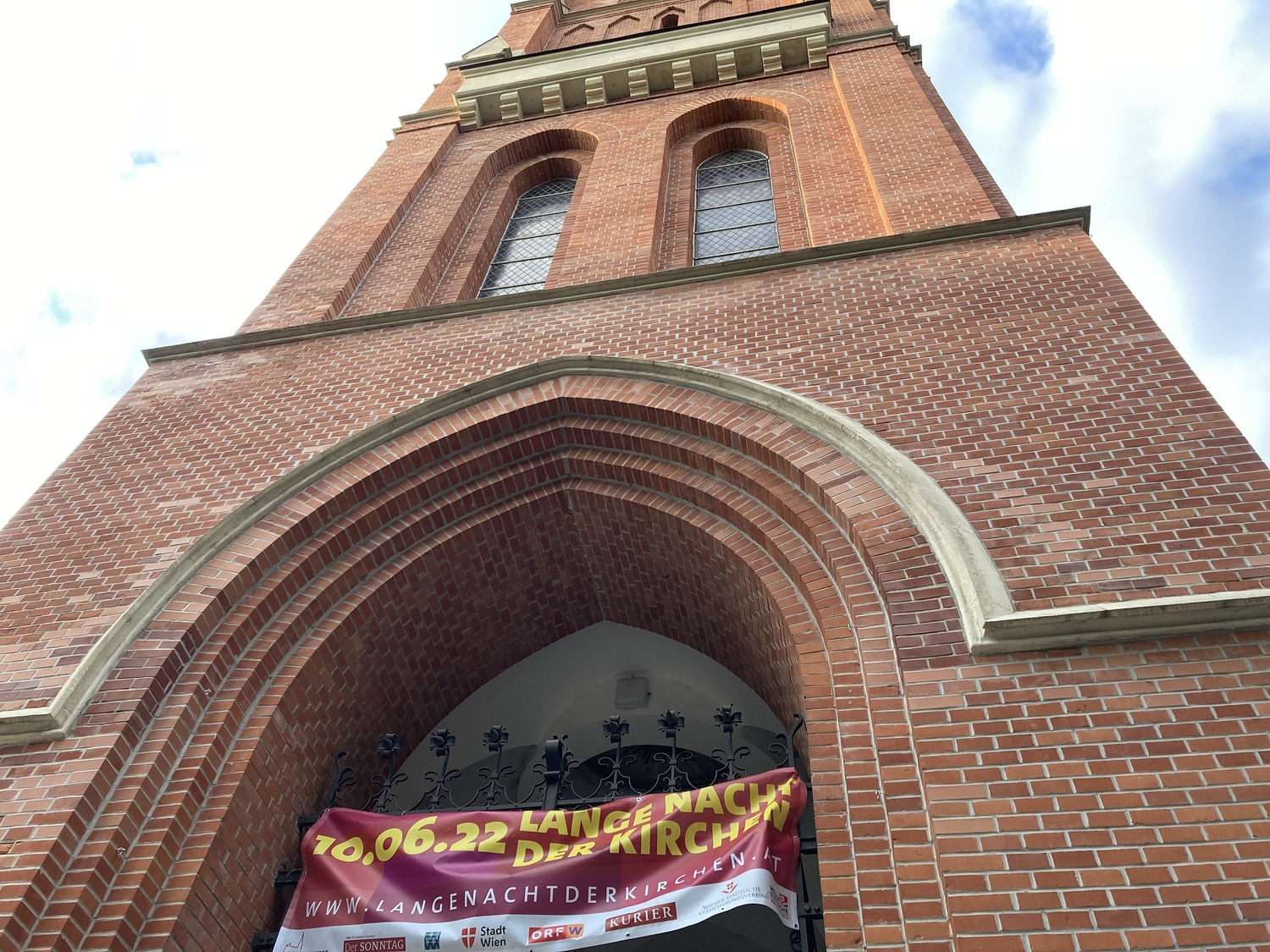 Kirche am Bischof-Faber-Platz