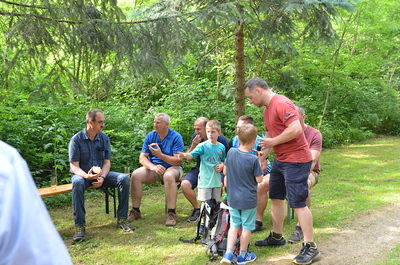 Maiandacht der Pfarren Asparn, Gnadendorf, Michelstetten und Wenzersdorf bei der Bildeichenkapelle