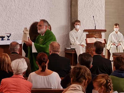 Selige Schwester Maria Restituta: Porträtstatue von Philippovich Junior 