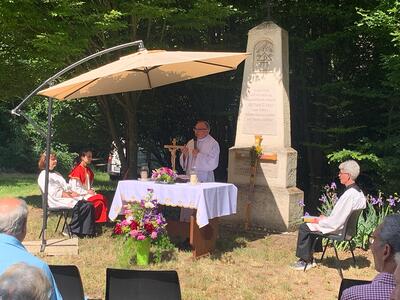 Schauerkreuz - Dreifaltigkeitssonntag