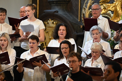Gottesdienst mit Chor und Orchester im Rahmen der Sommernachtsklänge 2025.