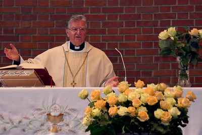 50-Jahr-Jubiläum Pfarrkirche Unterheiligenstadt / M. Lahner/B. Dobosz
