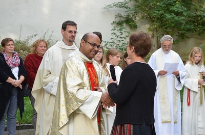 Amtseinführung Pater Nicholas Thenammakkal in der Pfarrkirche Asparn/Zaya