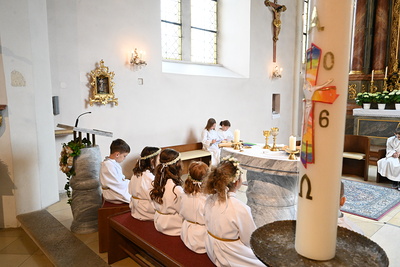 Feier der Erstkommunion in der Kirche Gnadendorf