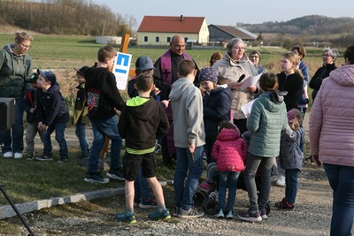 Kreuzweg speziell für Kinder in Zwentendorf