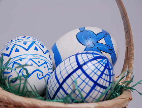 Ostereier_Korb2-ID21058.jpg / Brauchtum Osterei - © http://goestl.globl.net