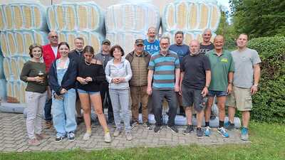 Einbringen der Dachboden-Isolierung...