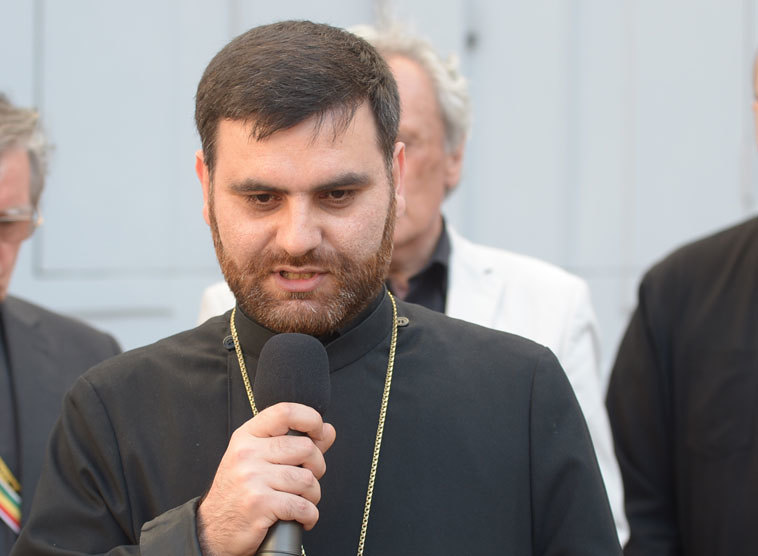 Der neue Bischof hat an der Wiener Katholisch-Theologischen Fakultät studiert und promoviert