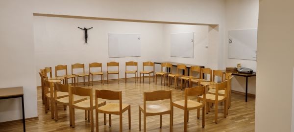 Sprengelsaal1 / Pfarre Machstraße