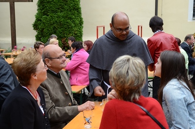 Amtseinführung Pater Nicholas Thenammakkal in der Pfarrkirche Asparn/Zaya