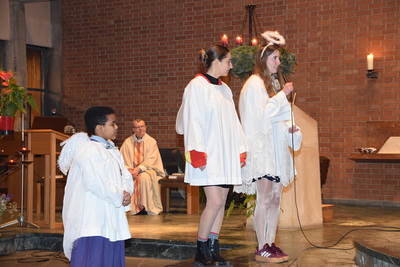 Kindermette mit Krippenspiel 2025