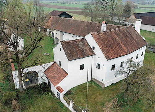 Haus Brühl in Götzweis