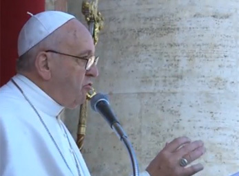 Mittelloggia des Petersdoms