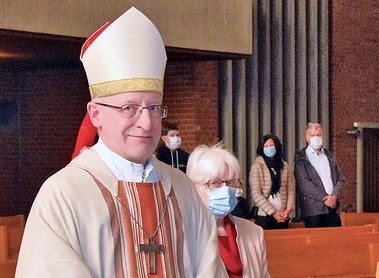 Weihbischof Franz Scharl in Unterheiligenstadt