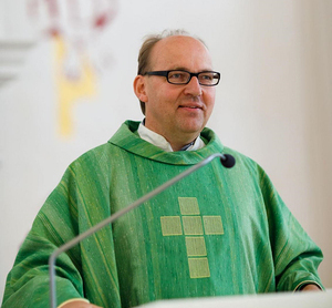 Bischof Glettler / Gerd Neuhold Bischof Glettler