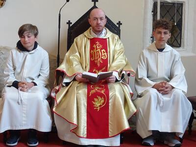 Feierlicher Gottesdienst in Ameis