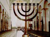 Siebenarmiger Leuchter (Menorah) / Franz Josef Rupprecht