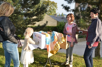 'Kinderliturgie - Mit allen Sinnen feiern' - Wortgottesfeier und Stationenbetrieb