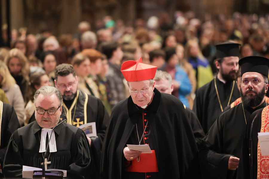 Ökumenisches Friedensgebet für die Ukraine