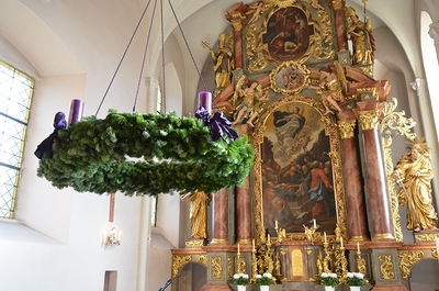 Segnung der Adventkränze