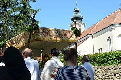Festgottesdienst und Fronleichnamsprozession