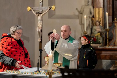 Kindermesse am Faschingssamstag