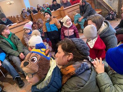 Krippenandacht in der Kirche in Ameis