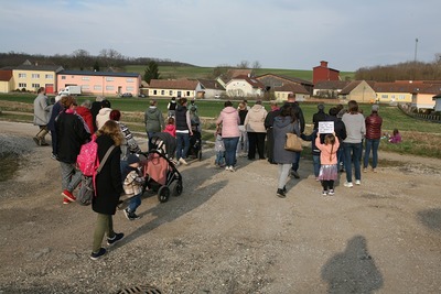 Kreuzweg speziell für Kinder in Zwentendorf